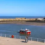 Beachfront * ウィットビー