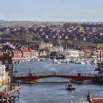 بيت للعطل Beachfront *