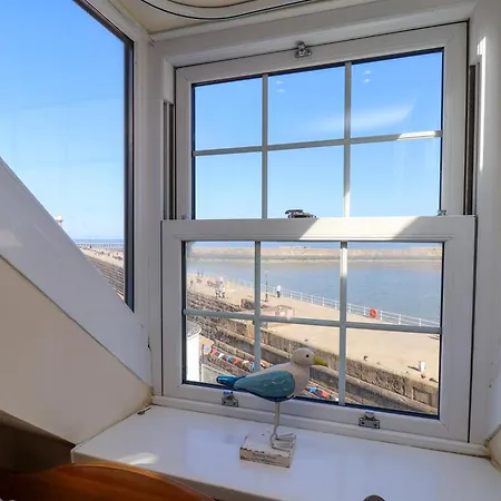 度假居 Beachfront 惠特比